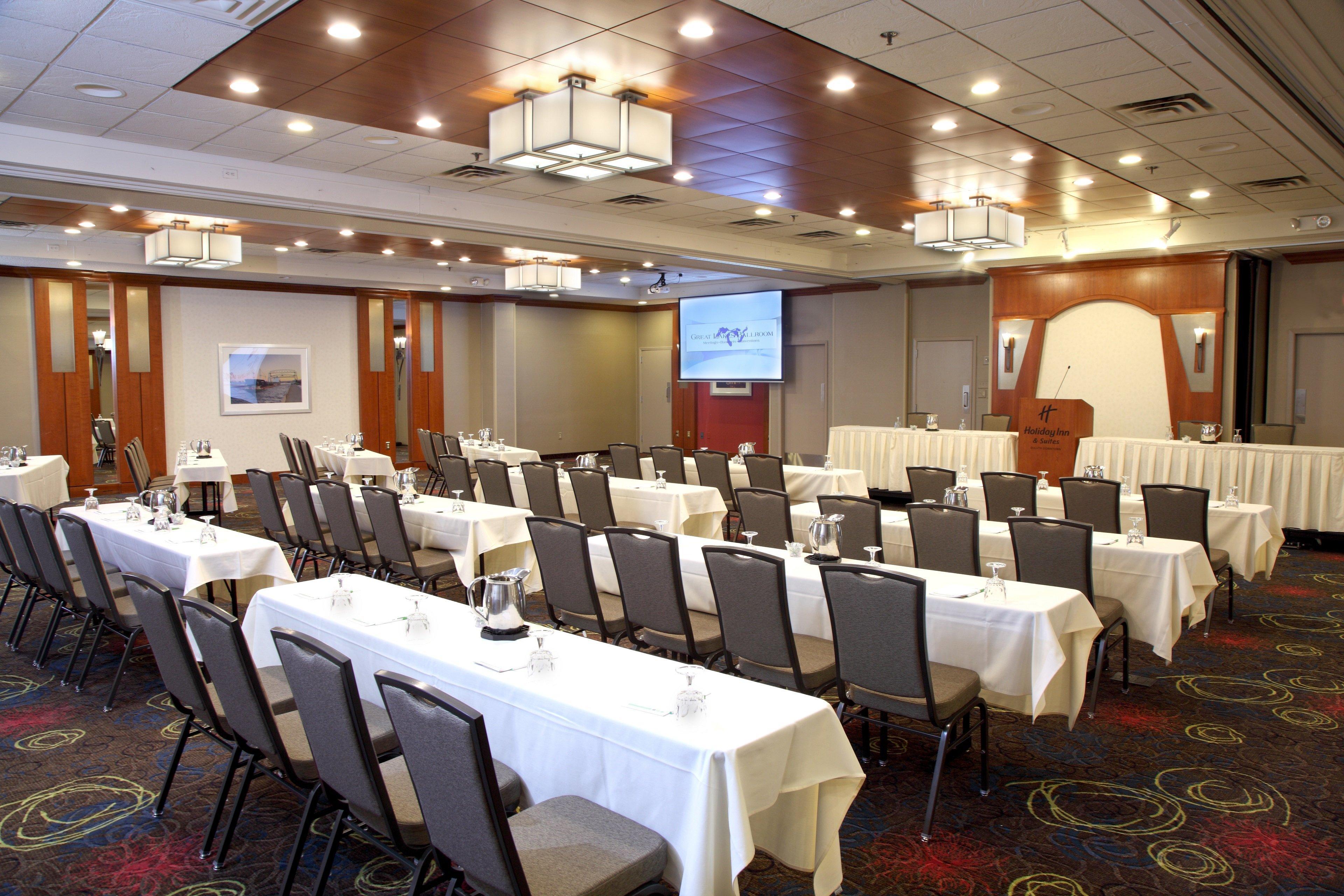 Holiday Inn & Suites Duluth-Downtown By Ihg Buitenkant foto